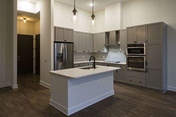 In-wall oven & microwave**
